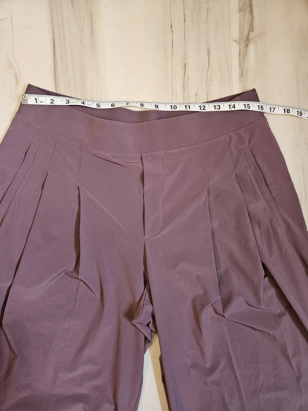 Athleta Brooklyn Heights Wide Leg Pleated Pants Mauve Purple Womens 14 Tall EUC - Picture 3 of 15